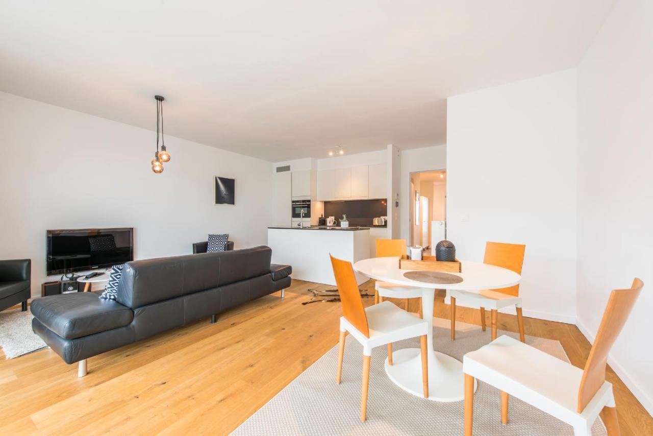 Modern Apartment With Terrace Near The Beach 오스텐드 외부 사진